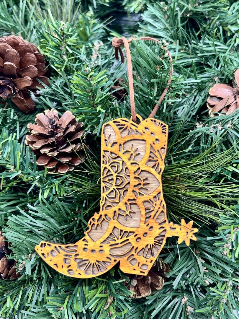 Boot Mandala Wood Ornament/Hang Tag 4" - Zeman Woodcrafts