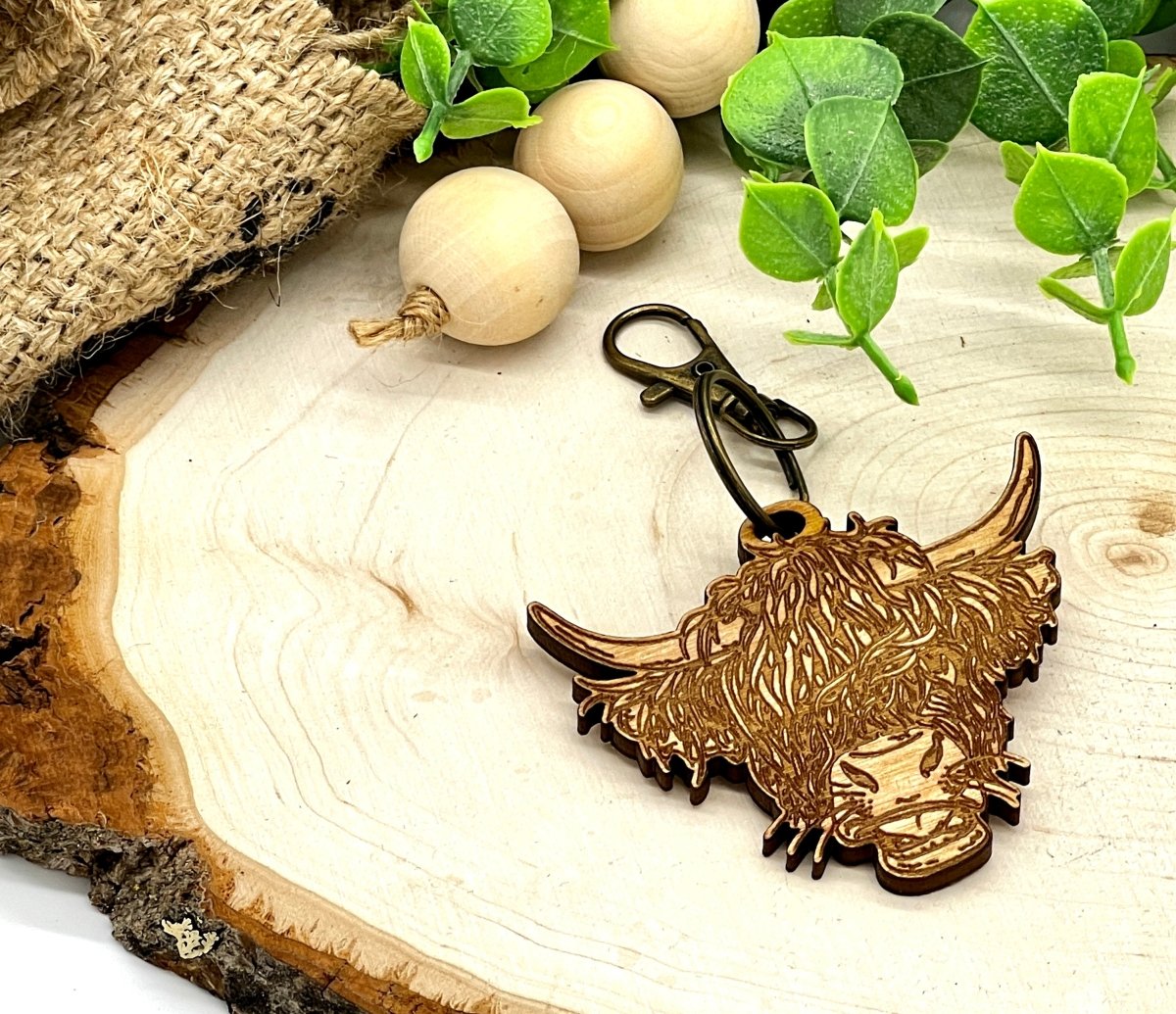 It's a Moo-d Highland Cow Keychain - Zeman Woodcrafts