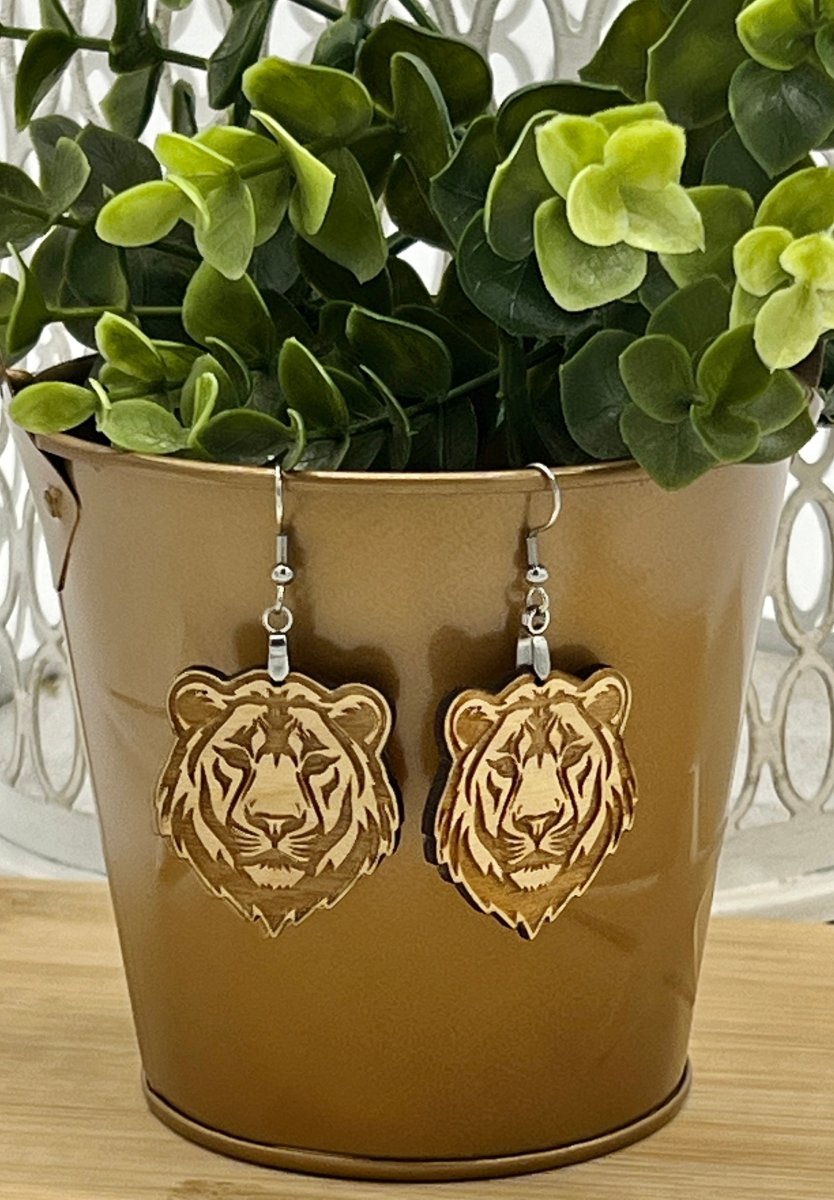 Spirit Earrings - Zeman Woodcrafts
