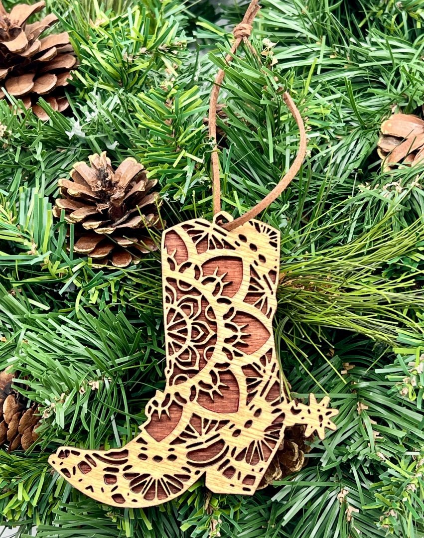 Boot Mandala Wood Ornament/Hang Tag 4" - Zeman Woodcrafts